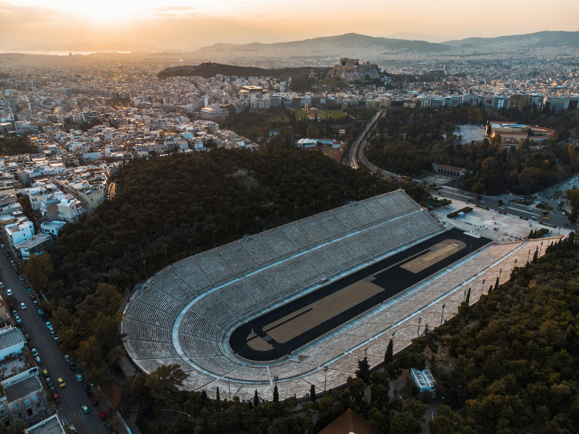 Athens Marathon. Photograph: Fotis Fotopoulos, Unsplash.